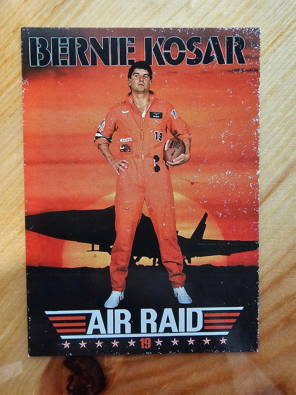 Bernie Kosar 1992 Skybox Primetime #184 Air Raid - Browns - NFL - Fresh Pull